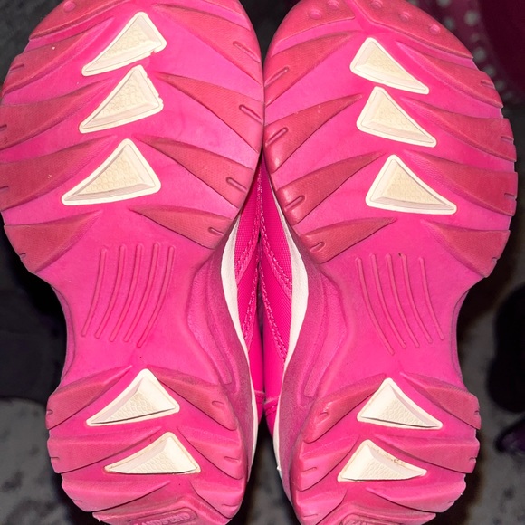 Land’s End pink winter boots - Picture 3 of 3